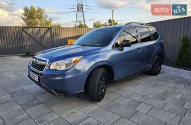 Внедорожник / Кроссовер Subaru Forester 2014 в 
