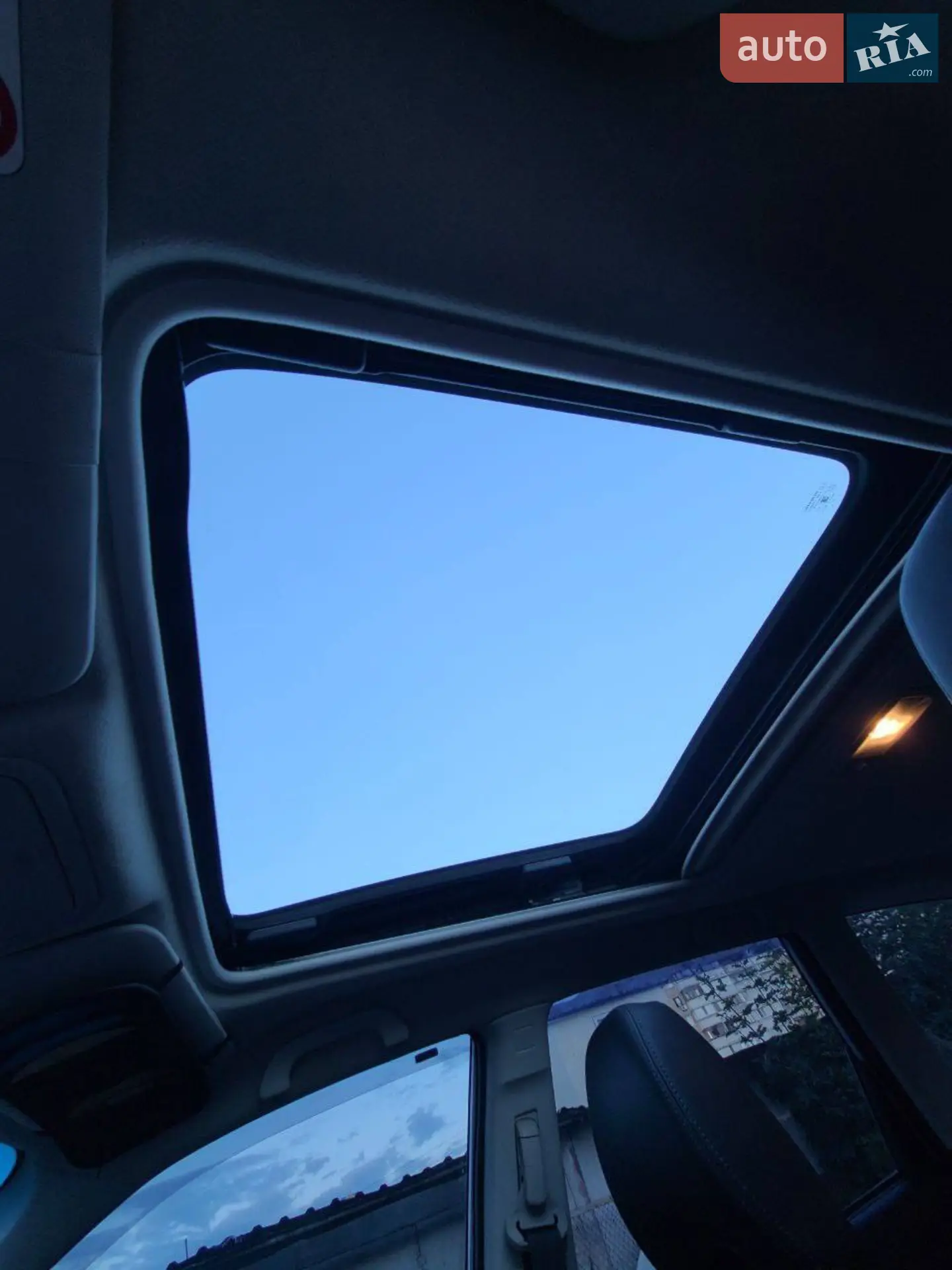 2010 Subaru Forester - мініатюра 10