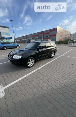 Внедорожник / Кроссовер Subaru Forester 2006 в Киеве