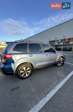 Внедорожник / Кроссовер Subaru Forester 2016 в Львове