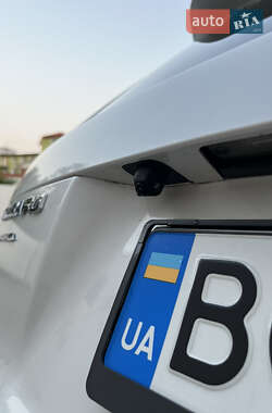 Внедорожник / Кроссовер Subaru Forester 2009 в 