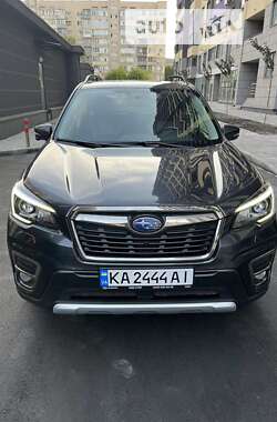 Внедорожник / Кроссовер Subaru Forester 2018 в Киеве