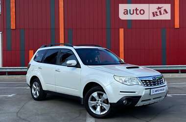 Внедорожник / Кроссовер Subaru Forester 2012 в Киеве