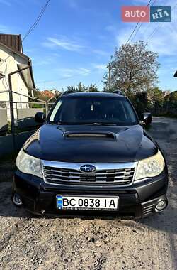 Внедорожник / Кроссовер Subaru Forester 2010 в 