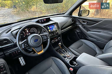 Внедорожник / Кроссовер Subaru Forester 2021 в 