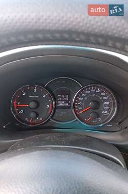 Внедорожник / Кроссовер Subaru Forester 2012 в 