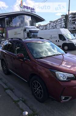 Позашляховик / Кросовер Subaru Forester 2016 в Києві