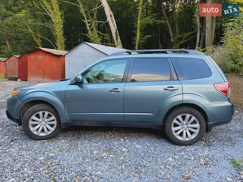 Внедорожник / Кроссовер Subaru Forester 2012 в Львове
