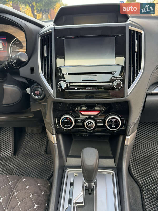 Позашляховик / Кросовер Subaru Forester 2019 в Києві