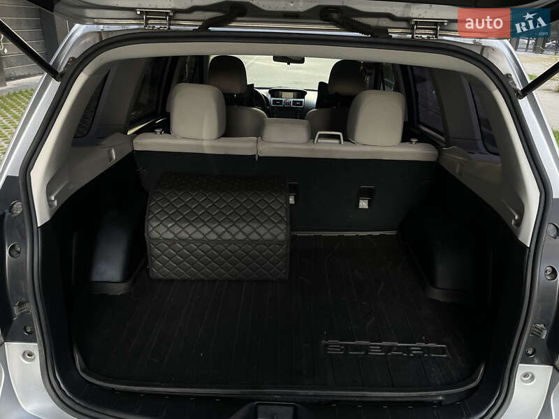 Внедорожник / Кроссовер Subaru Forester 2016 в Ивано-Франковске