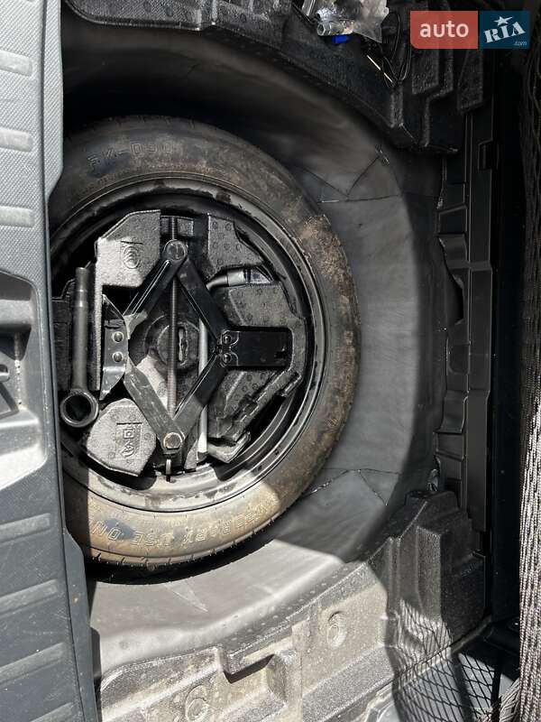 Внедорожник / Кроссовер Subaru Forester 2018 в Киеве