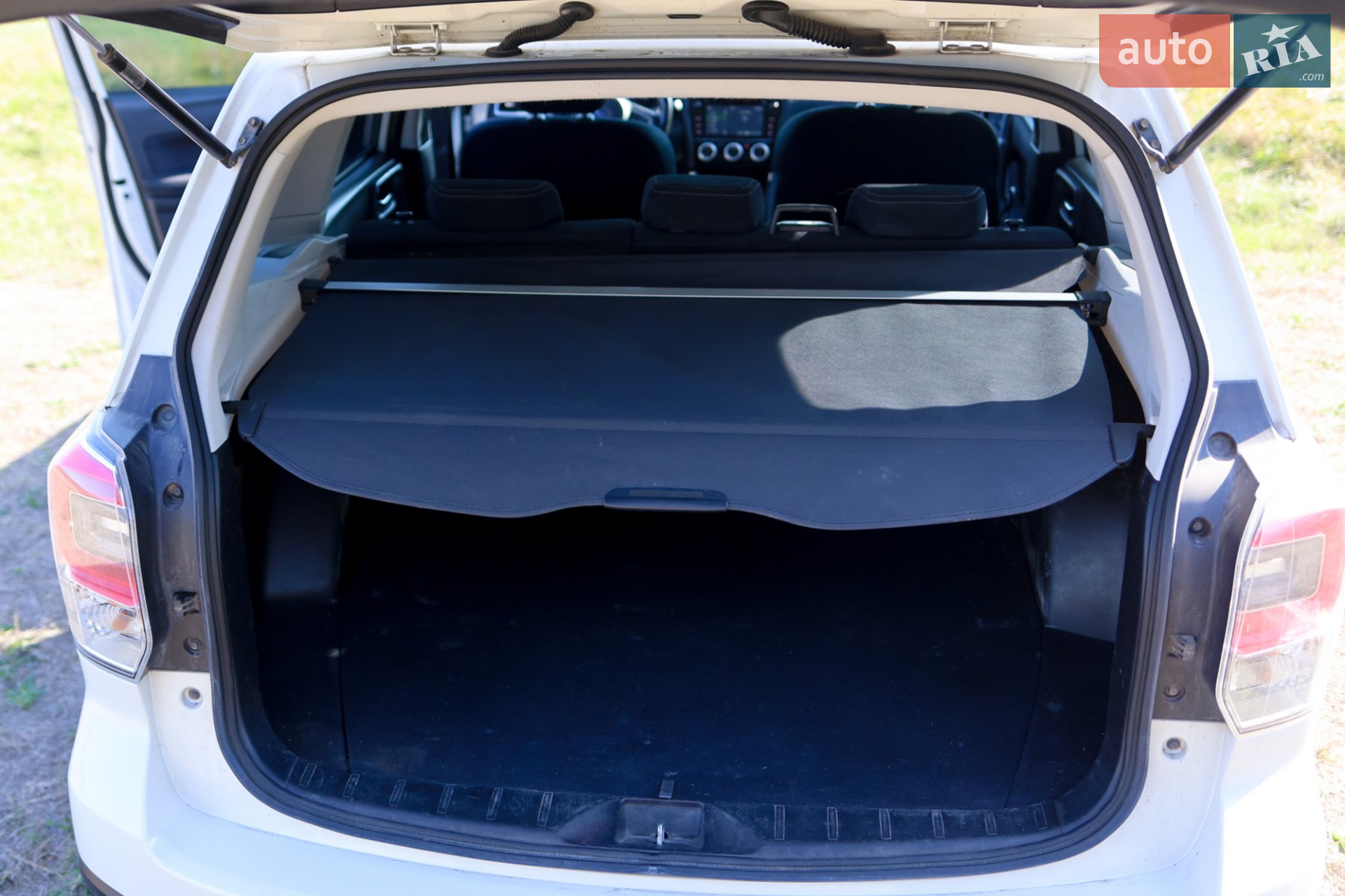 2016 Subaru Forester - мініатюра 18