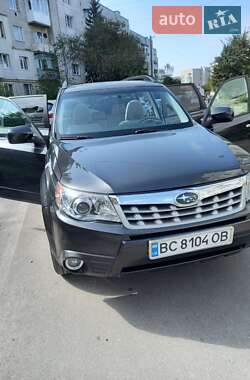 Позашляховик / Кросовер Subaru Forester 2012 в Миколаєві