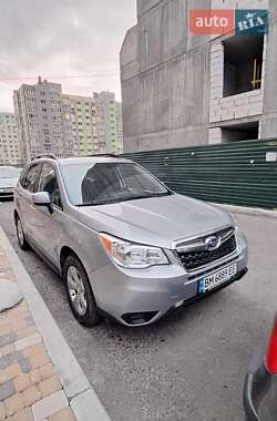 Внедорожник / Кроссовер Subaru Forester 2015 в 