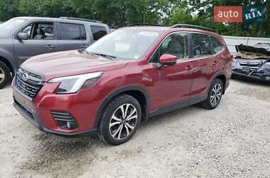 Внедорожник / Кроссовер Subaru Forester 2022 в Черновцах