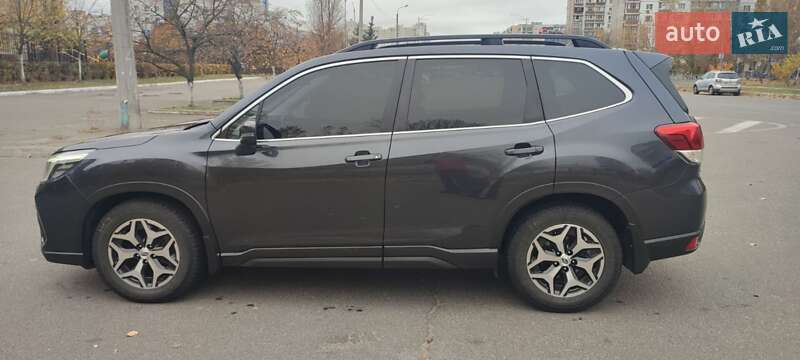 Внедорожник / Кроссовер Subaru Forester 2019 в Киеве