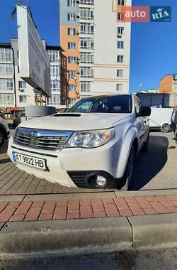 Внедорожник / Кроссовер Subaru Forester 2010 в Ивано-Франковске