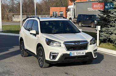 Внедорожник / Кроссовер Subaru Forester 2020 в Днепре