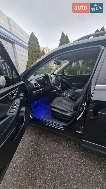 Внедорожник / Кроссовер Subaru Forester 2018 в Харькове