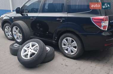 Позашляховик / Кросовер Subaru Forester 2008 в Києві