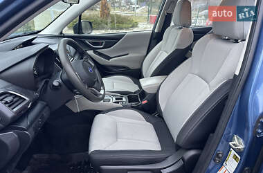 Позашляховик / Кросовер Subaru Forester 2019 в 