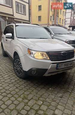 Позашляховик / Кросовер Subaru Forester 2010 в Івано-Франківську