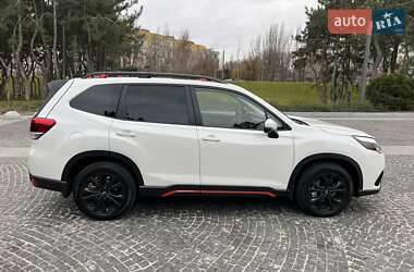 Внедорожник / Кроссовер Subaru Forester 2023 в Днепре