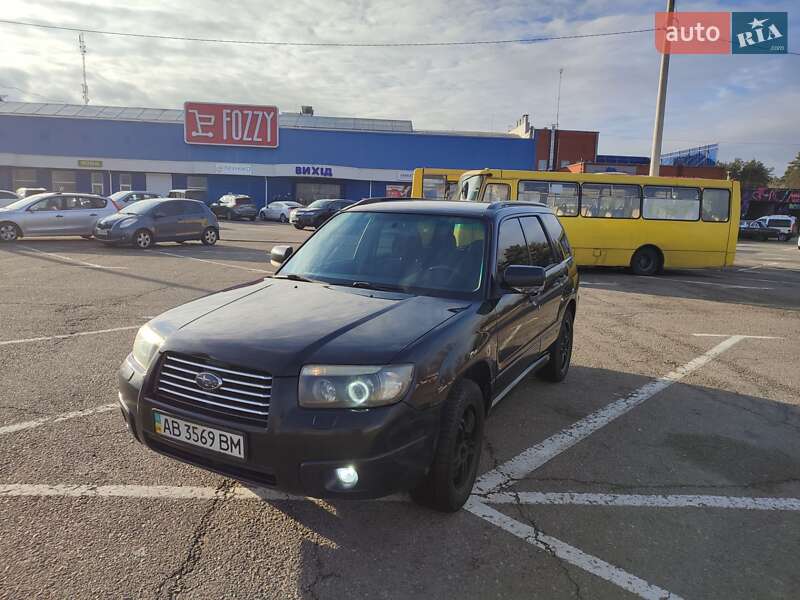 Позашляховик / Кросовер Subaru Forester 2007 в Києві