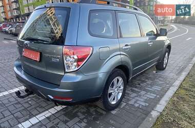 Позашляховик / Кросовер Subaru Forester 2010 в Івано-Франківську