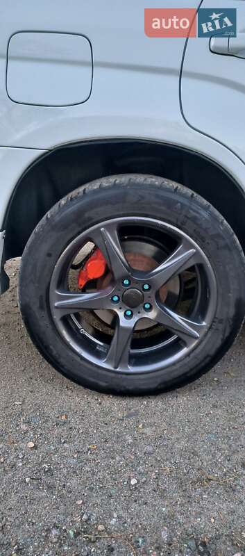Внедорожник / Кроссовер Subaru Forester 2004 в Никополе