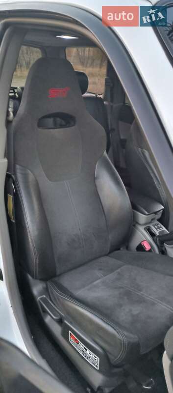 Внедорожник / Кроссовер Subaru Forester 2004 в Никополе