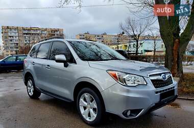 Позашляховик / Кросовер Subaru Forester 2014 в Києві