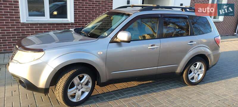 Позашляховик / Кросовер Subaru Forester 2008 в Черкасах