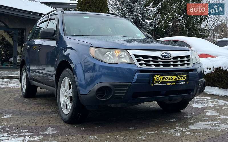 Внедорожник / Кроссовер Subaru Forester 2012 в Львове