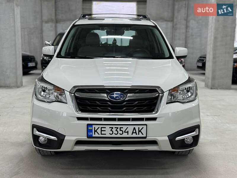 Позашляховик / Кросовер Subaru Forester 2018 в Кам'янському