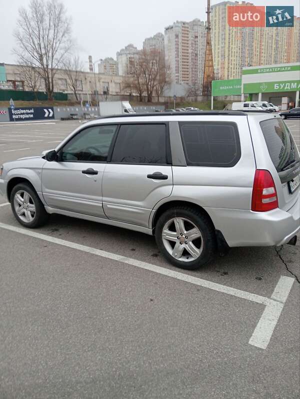 Внедорожник / Кроссовер Subaru Forester 2004 в Киеве