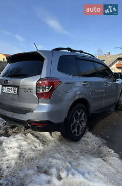 Внедорожник / Кроссовер Subaru Forester 2013 в Долине