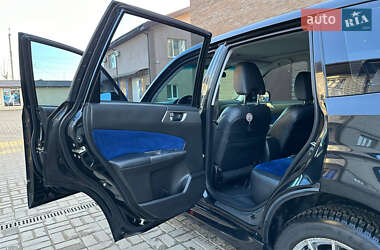 Внедорожник / Кроссовер Subaru Forester 2011 в 