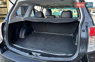 Внедорожник / Кроссовер Subaru Forester 2011 в 