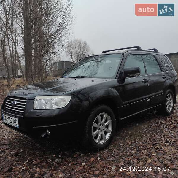 Позашляховик / Кросовер Subaru Forester 2006 в Києві