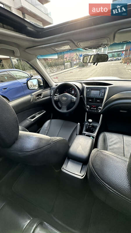 Внедорожник / Кроссовер Subaru Forester 2012 в Одессе