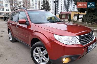 Внедорожник / Кроссовер Subaru Forester 2010 в Ивано-Франковске