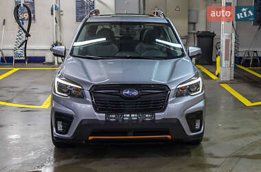 Внедорожник / Кроссовер Subaru Forester 2021 в Черновцах