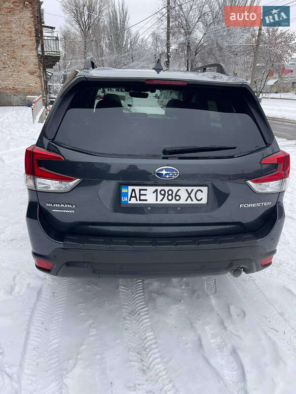 Внедорожник / Кроссовер Subaru Forester 2019 в Днепре
