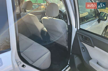 Внедорожник / Кроссовер Subaru Forester 2014 в 