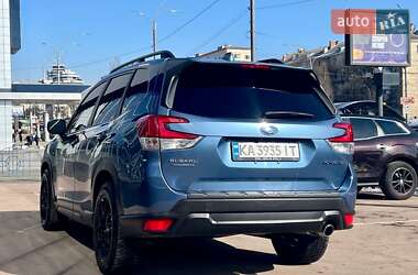 Позашляховик / Кросовер Subaru Forester 2020 в Києві