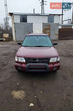 Позашляховик / Кросовер Subaru Forester 1998 в Запоріжжі