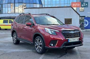 Позашляховик / Кросовер Subaru Forester 2022 в Києві