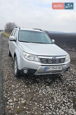 Позашляховик / Кросовер Subaru Forester 2009 в Львові