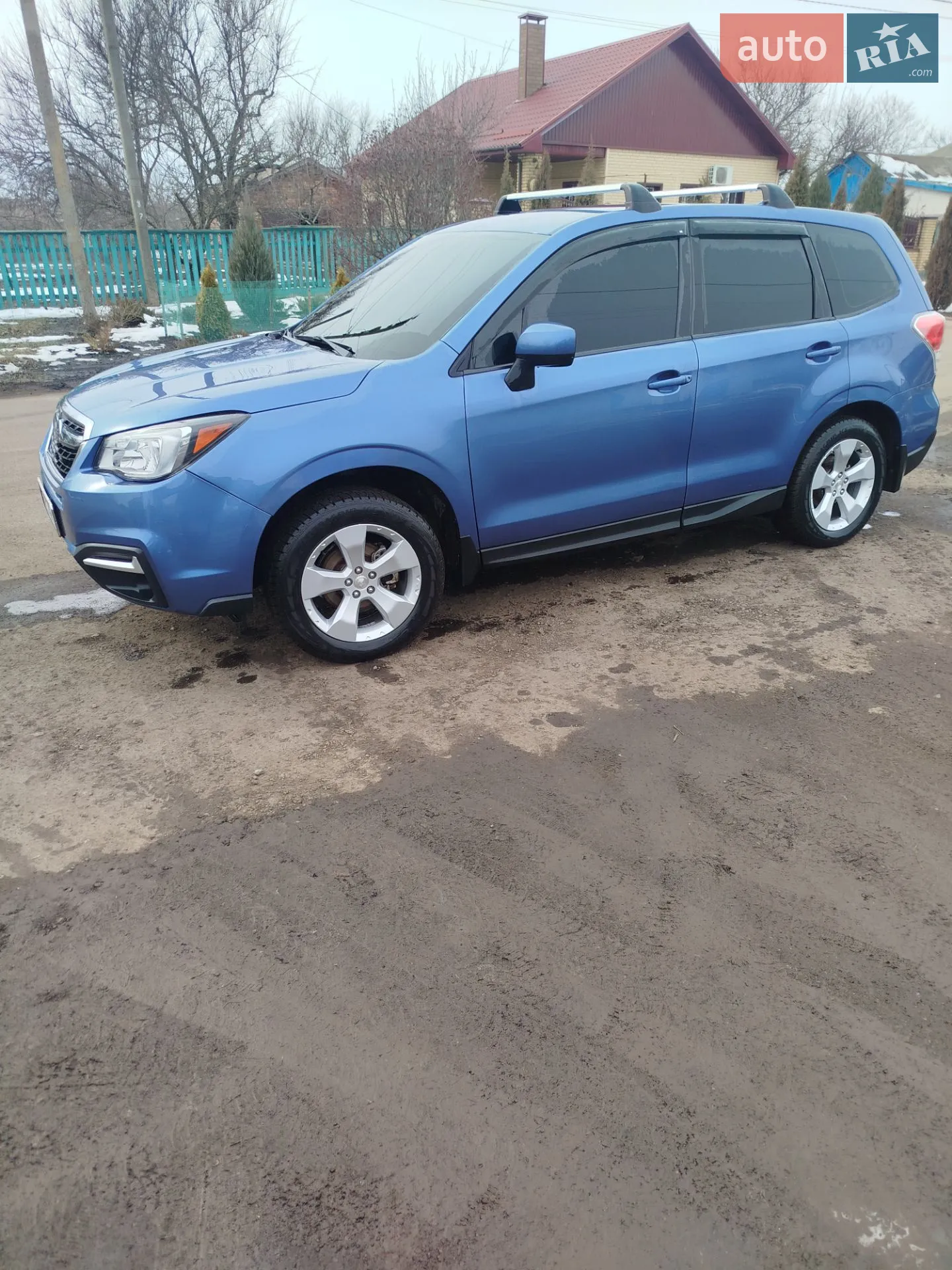 Subaru Forester 2018 VIN JF2SJAAC9JG598412 фото оголошення 3 з 9